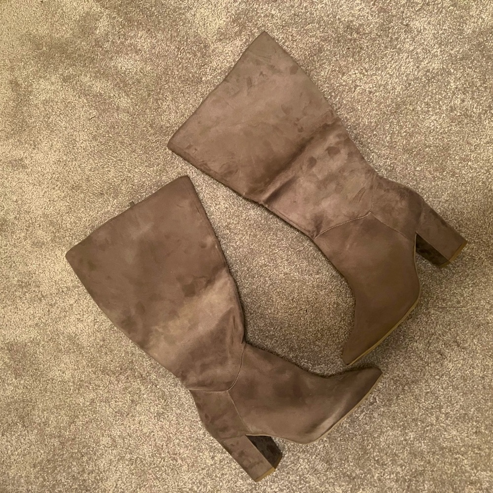 Torrid Knee high boots brand new sz 10.5